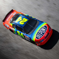 1/12 Losi NASCAR Jeff Gordon No. 24 Dupont Chevrolet Monte Carlo (Battery & Charger Included)